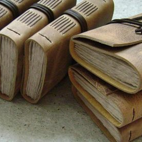 Rustic Leather Journals f660c594d7a228783e933834ac109737.jpg